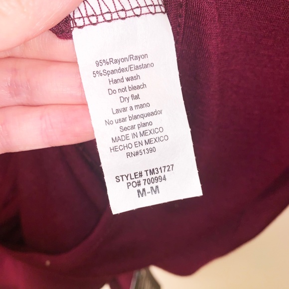 Timing Burgundy Red Tied Front Crop Top - Picture 3 of 4